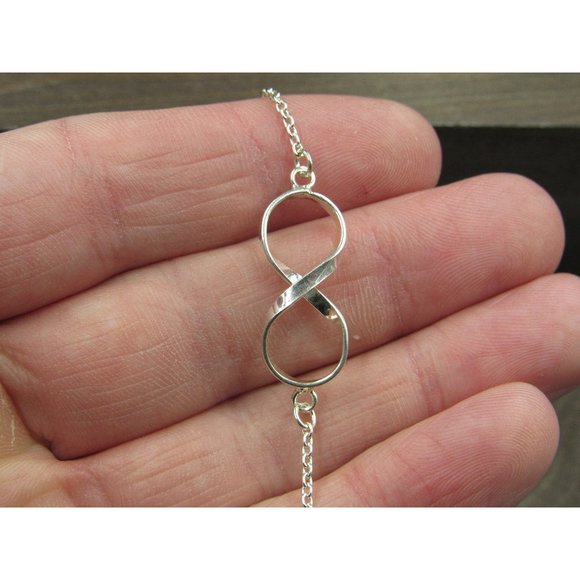 7" Sterling Silver Chain Infinity Symbol Bracelet Vintage Elegant Beautiful - Picture 1 of 6